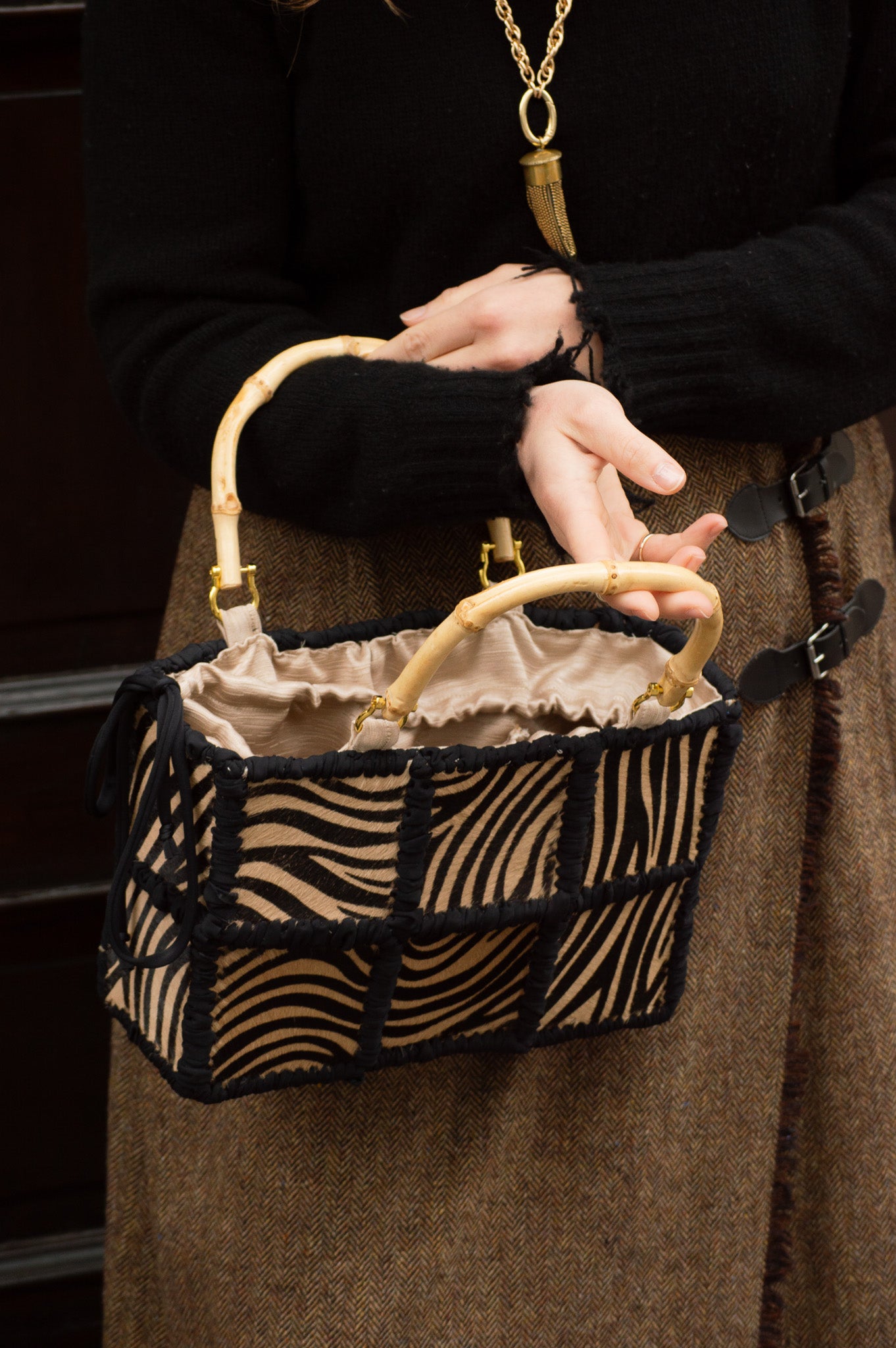 ROOM EST. 1989 REBECCA