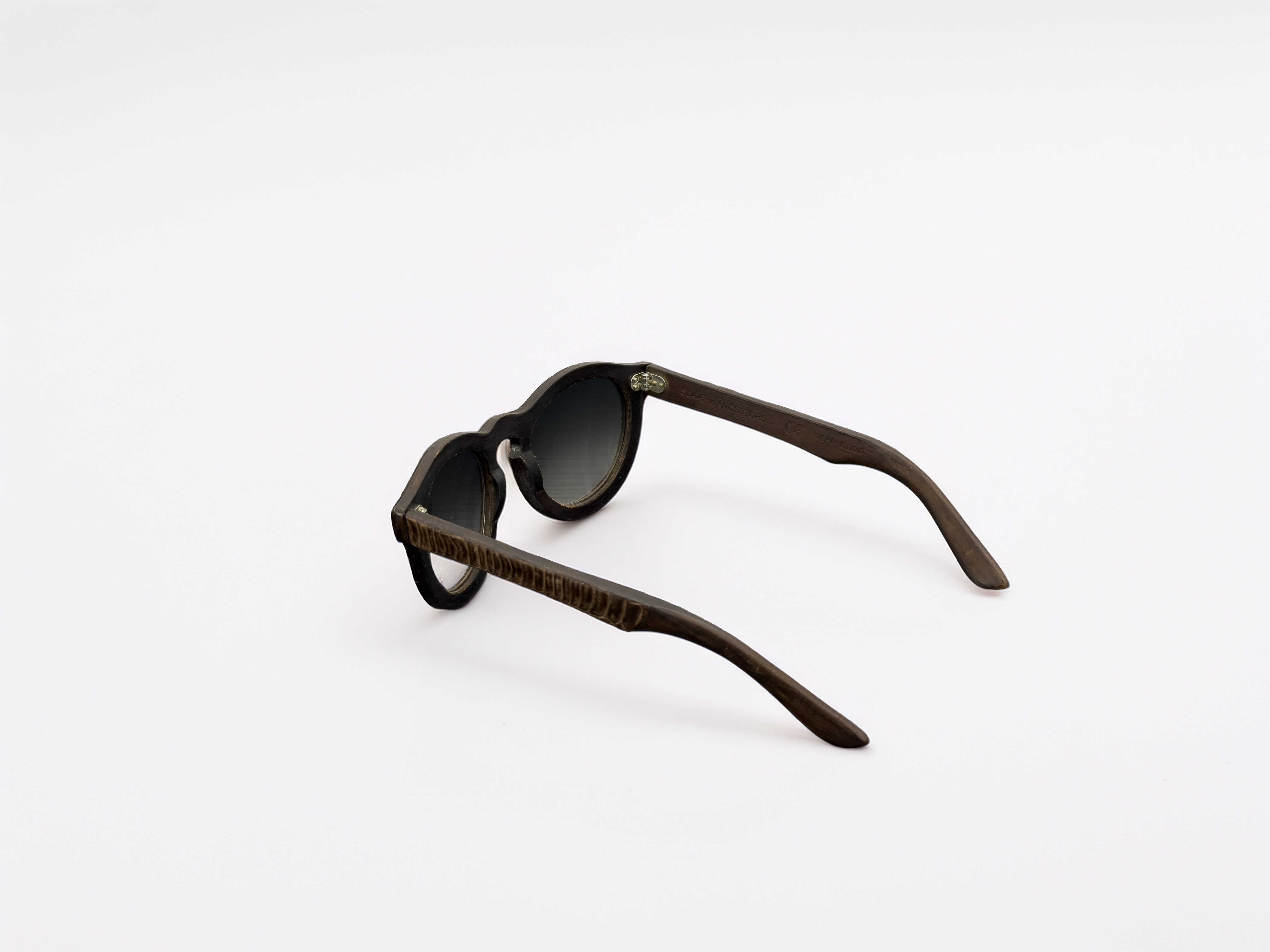 Slave To Ancestors Clock 48